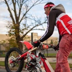 Meet your Posher, Dee